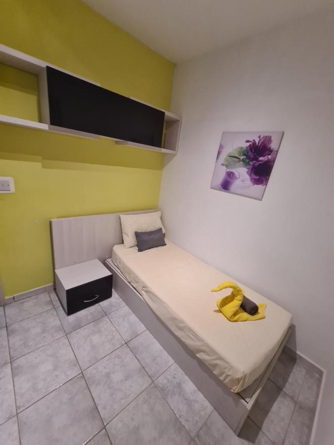 Spacious Seafront Apt Next To Sliema-Valeta Ferry Buitenkant foto